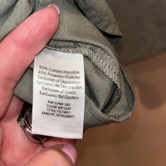 Time and Tru boho style army green blouse with embroidery size XXL - Picture 7 of 7